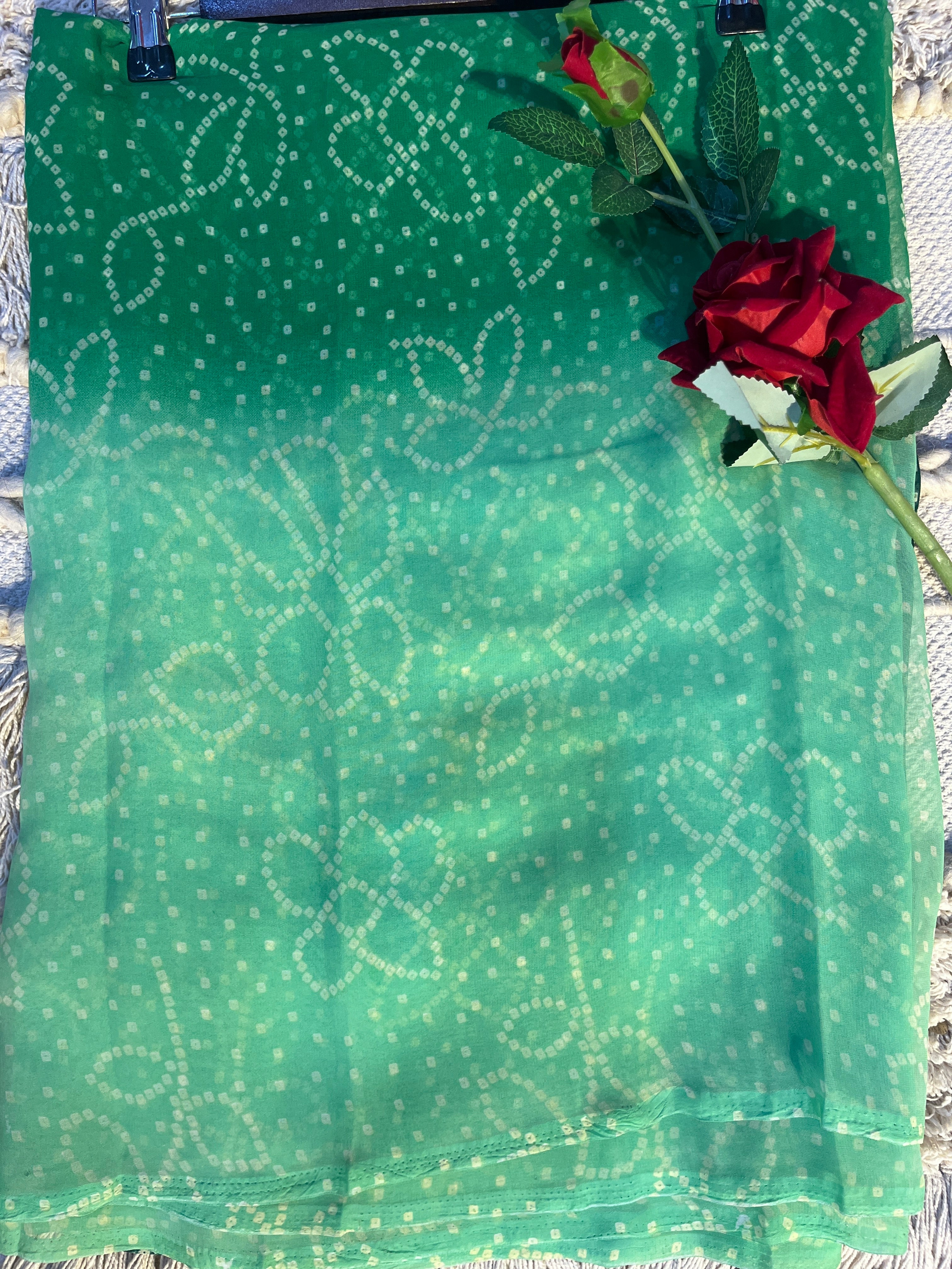 👑 The Moh Luxe Drape – Emerald Green Edition