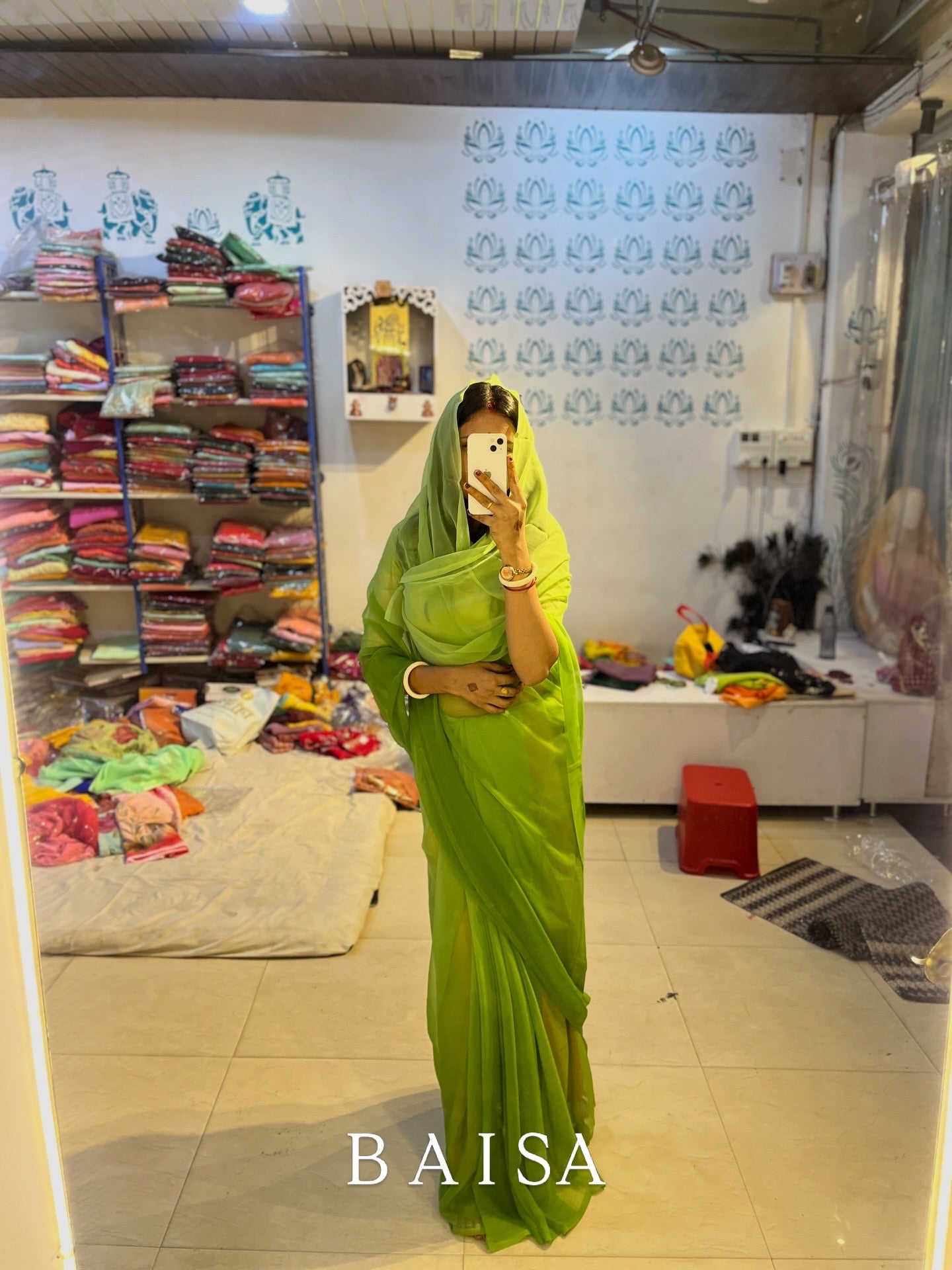 plain shaded saree